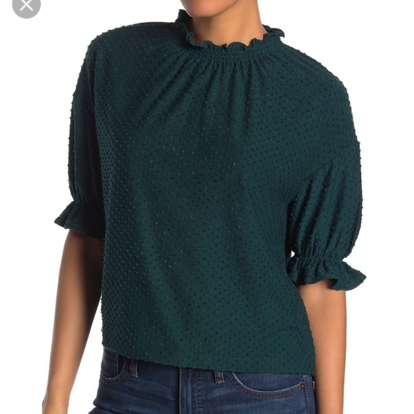 Madewell Tops - Madewell Pindot Texture Ruffle Trim Top SIZE XS